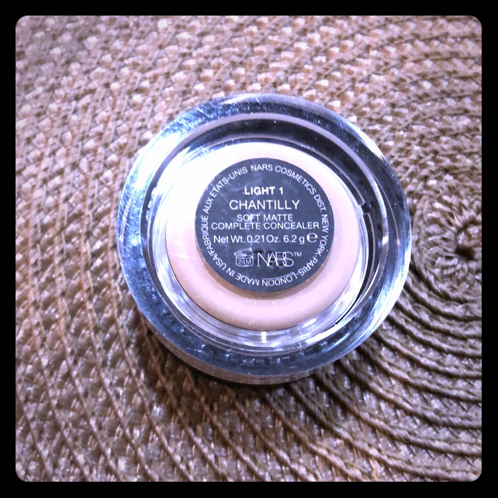 Nars soft matte concealer in chantilly